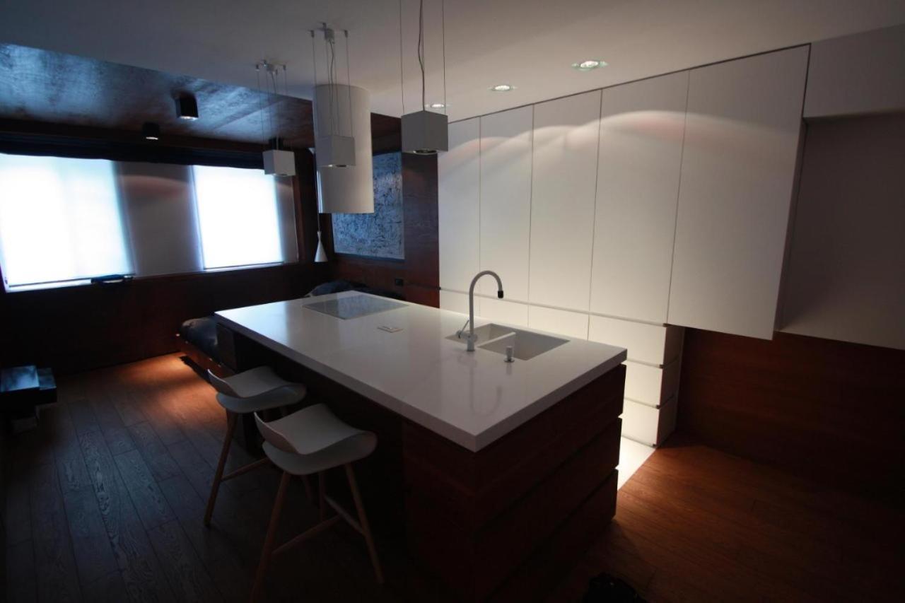 Modern & Resto Apartments Krakow Luaran gambar